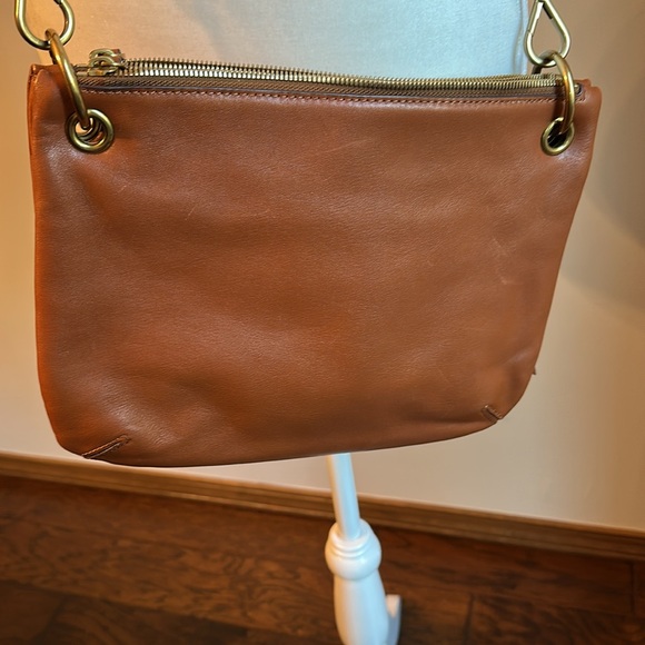 Margot Tan Leather Crossbody Bag - Picture 3 of 15